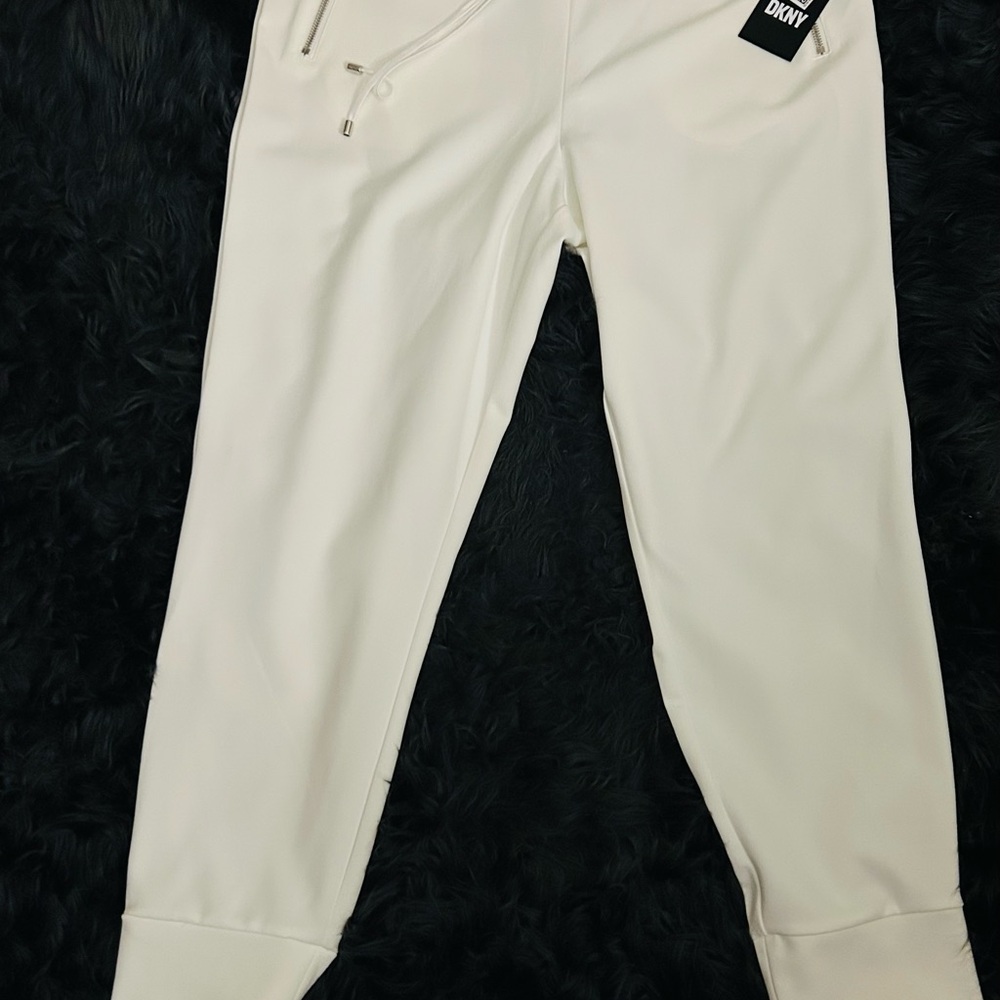 DKNY Off-White Casual Pants